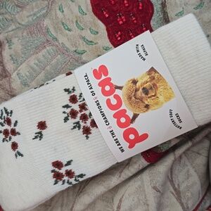Pacas Alpaca Wool Socks White Red Green Floral Butter Soft women' sz M/L NWT